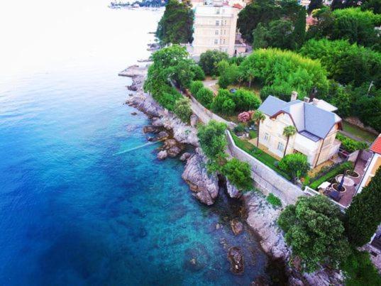 Villa By The Sea Opatija Dış mekan fotoğraf
